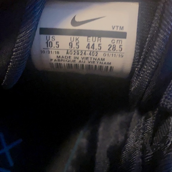 nike air max 720 obsidian - Picture 3 of 5